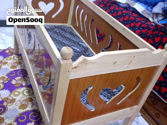 جرباية طفل خشب جديده