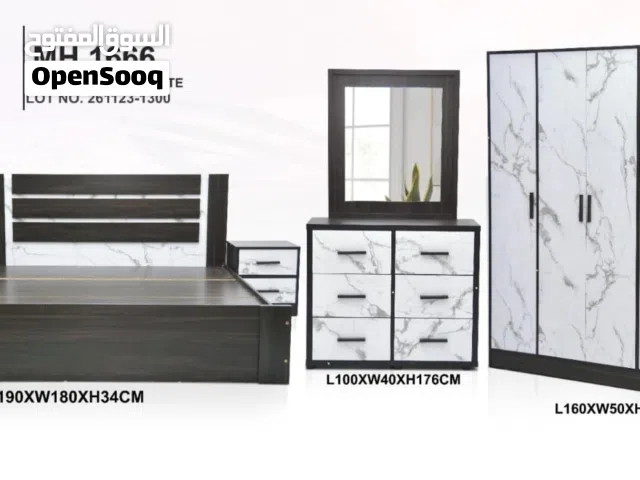 bedroom set, King Size 180x200 bed, 4 door wardrobe,, side table and dressing table brand new sell
