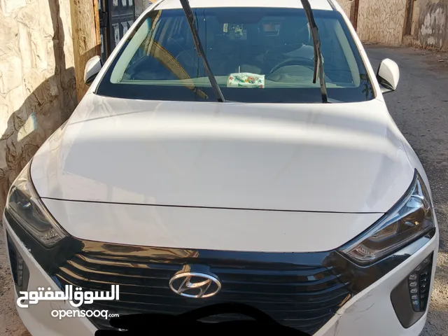 هونداي ايونك2019 للبيع كاش