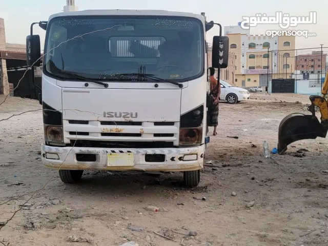 قلاب ايسوزو، جامبو 2011 للبيع