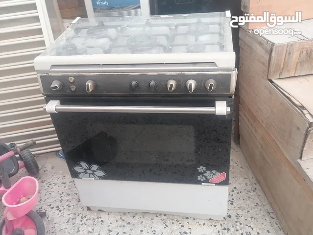 فرن 5 عيون بحاله جيده يحتاج نظافه فقط