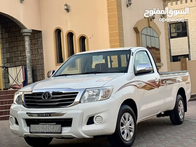 Toyota Hilux 2013 in Al Batinah