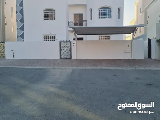 200 m2 5 Bedrooms Townhouse for Rent in Muscat Bosher