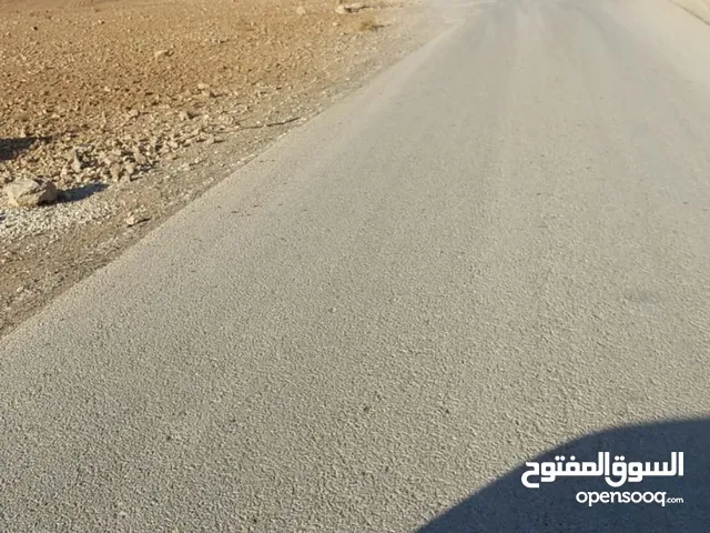 للبيع 10 دونم في جلول حوض التل الأخضر واجهه على الشارع الرئيسي قطعه مميزه بسعر مغري