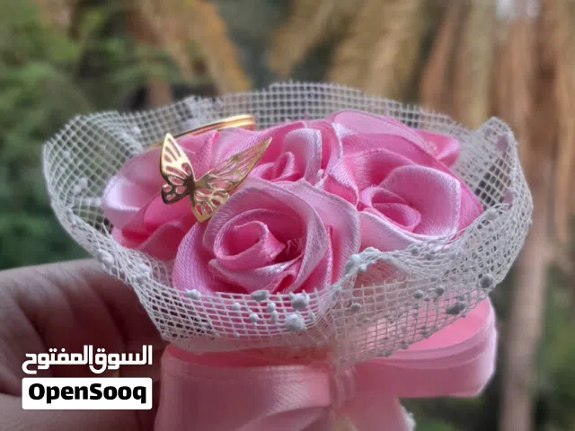 حامل هاتف للسيارة جديد من نوع موثوق به ومناسب لجميع الهواتف......................ق..................