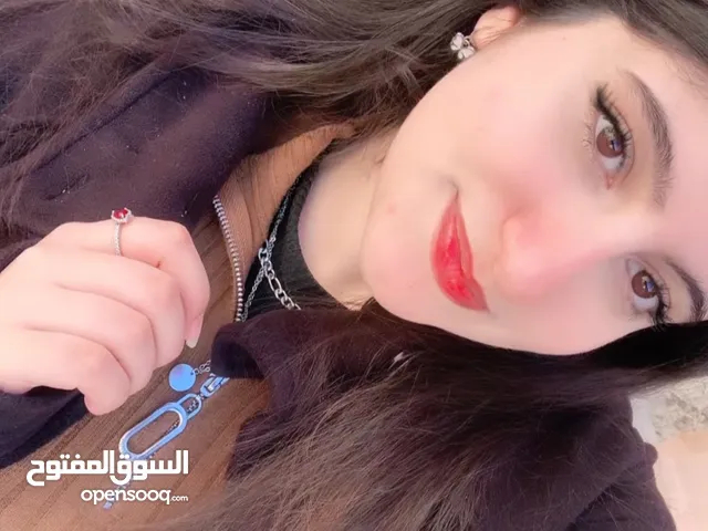 لور عمر