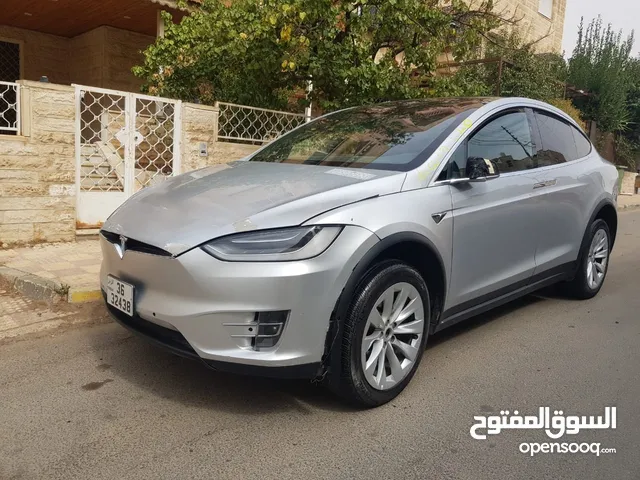 Tesla Model X 2017 in Amman