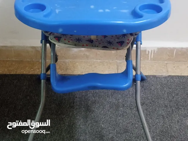 كرسي طعام اطفال مستعمل بحالة جيدة جدا