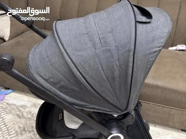 عربانه اطفال ماركه giggles من سنتر بوينت حاله ممتازه قويه تتحمل 35 كيلو من يوم لين 4سنوات