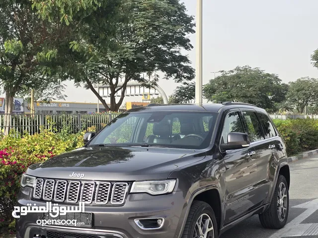 جيب جراند شيروكي ( overland ) خليجي 2019 بحالة الوكالة 2 مفتاح تشييكات وكالة 8 سلندر