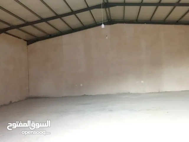 عدد 2 هناقر سقف سندوتش للايجار في البيفي قرب اربعة شوارع الجلدية قرب الريادة