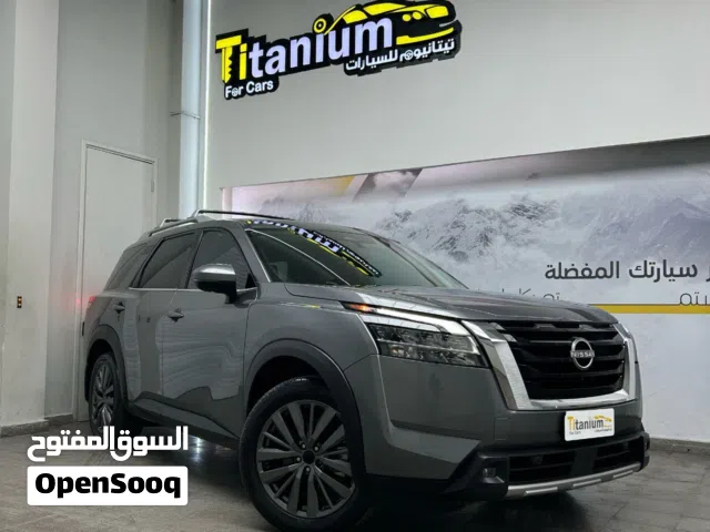Used Nissan Pathfinder in Muscat