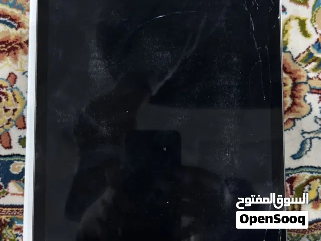 Apple iPad 8 32 GB in Baghdad