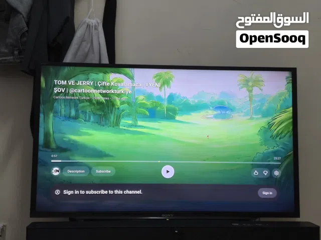 Sony 40-Inch Full HD Smart LED TV (KDL-40W650D) *NEGOTIABLE PRICE