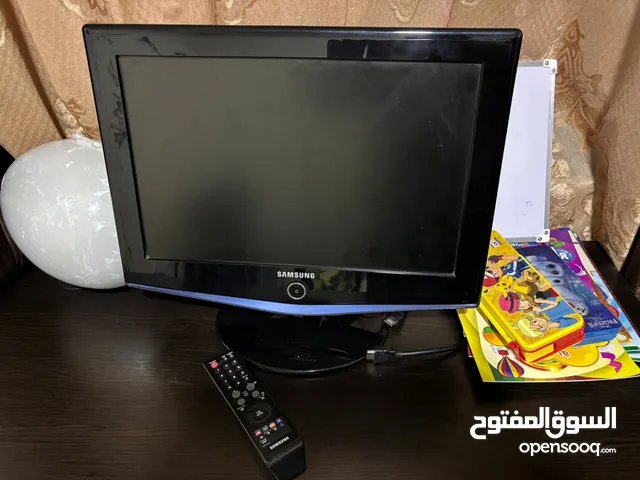 شاشه للبيع معها روموتها