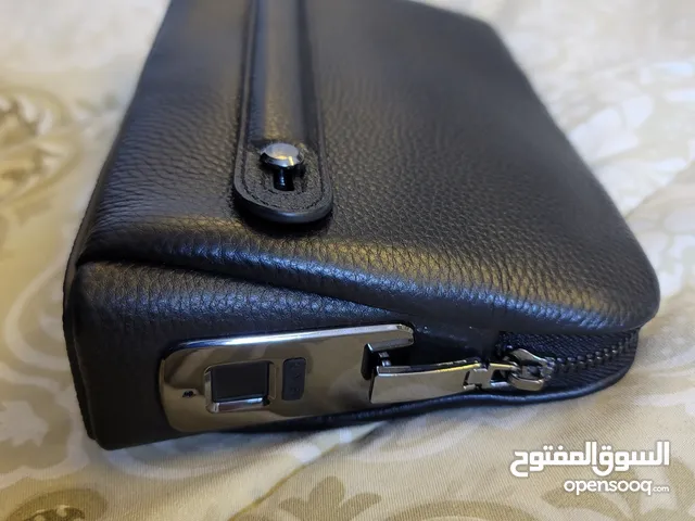  Bags - Wallet for sale in Baghdad