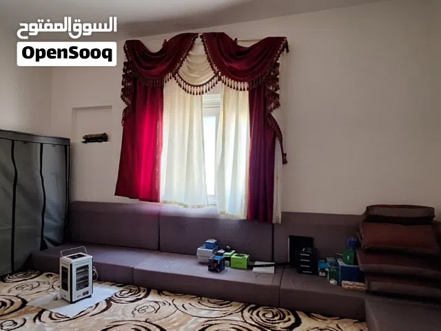 شقة للبيع ع دور تاني