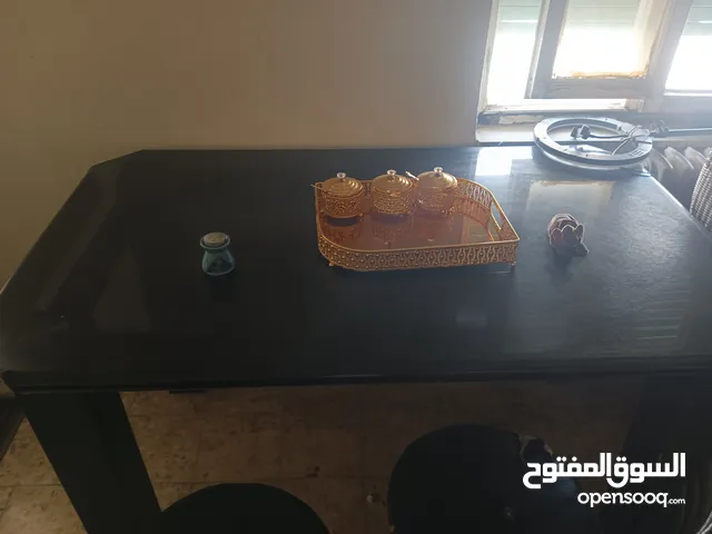طاولة سفره زجاج