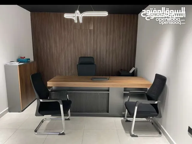 مكتب خشب ومطبخ للمكتب جديد لم يستعمل للبيع