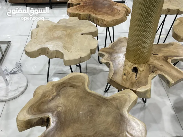 طاولات خشب طبيعي
