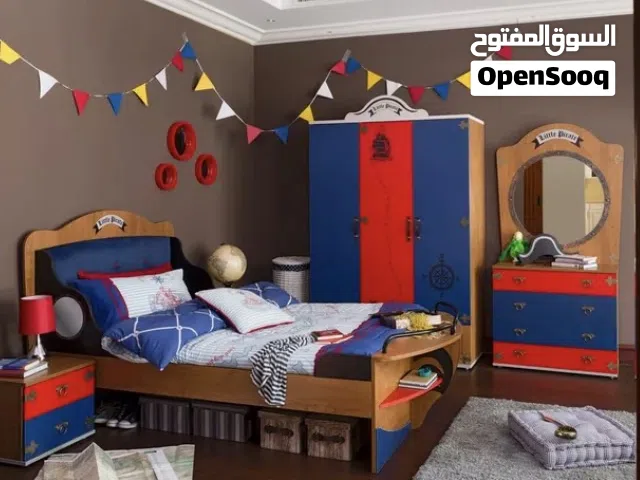 Full set of pirate bedroom set used