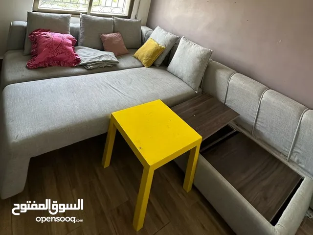 غرفة معيشة مستعمله للبيع بسعر مغري