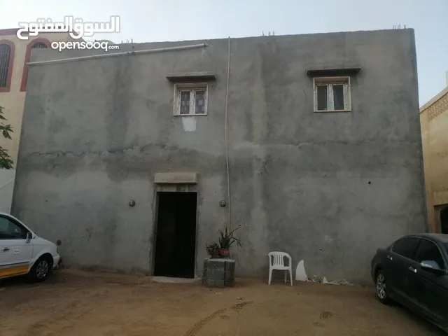 230 m2 4 Bedrooms Townhouse for Sale in Tripoli Hay Al-Islami