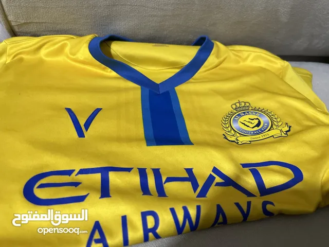 تيشرت نادي النصر السعودي الاصلي 2019 الاصلي هديه من حارس نادي النصر السابق وليد عبدالله