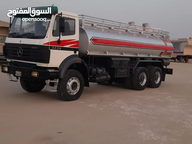 تنكر البي 95