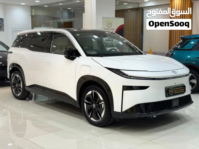 تويوتا bx3x كهربائية EV بمدى 520 KM