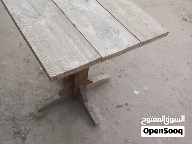 طاوله طعام