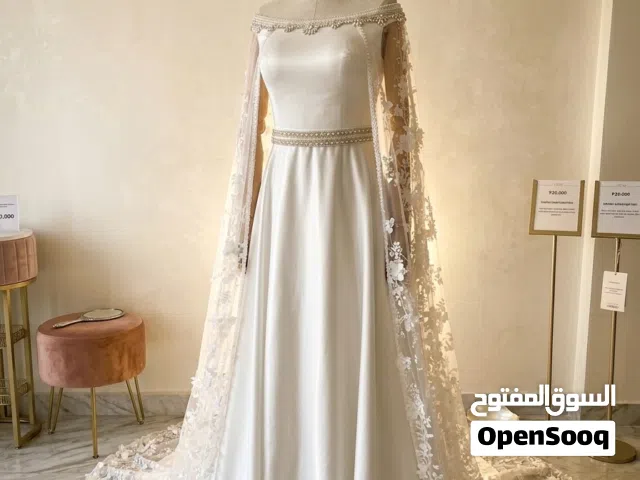 فستان عقد او خطوبة ملبوس مرة وحدة فقط من علي كوزال