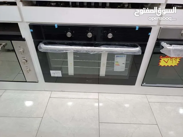 عرض نااار على فرن نيوترال بلت ان تركي 90 سم اسود مع مراوح