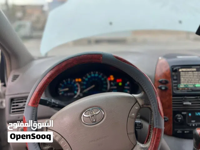 2006 تويوتا سيينا Limited