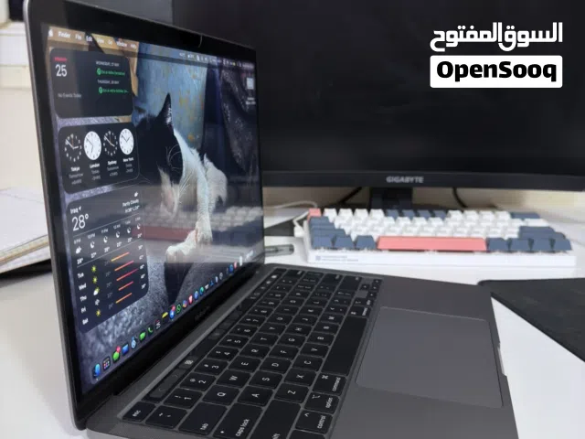 Macbook pro للبيع