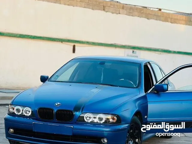 بي ام دبليو 2011 للبيع