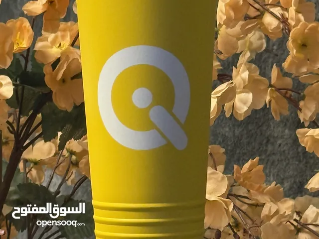 مك كبير و يحتوي ايضا على بوق تشجيع بالملاعب