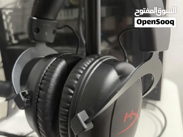 سماعه hyperx cloud 2 core wireless  بس السماعه ما معاها لا الدانقل ولا المايك