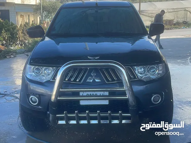 متسوبيشي هنتر