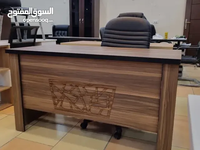 مكاتب مستعمل