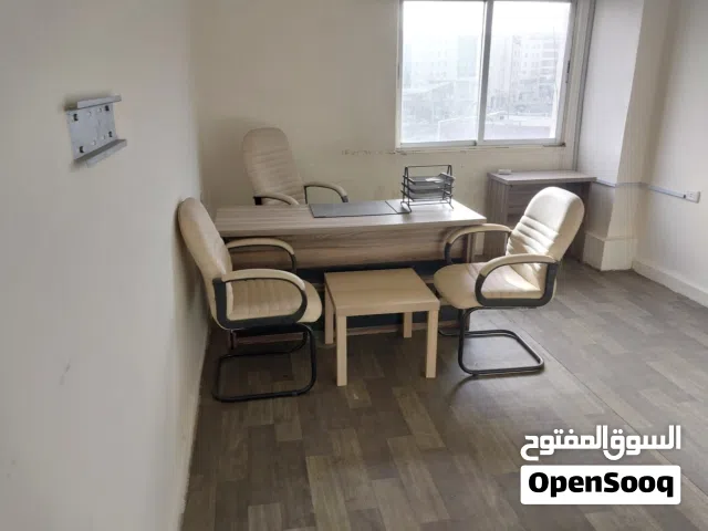 اثاث مكتبي كامل للبيع