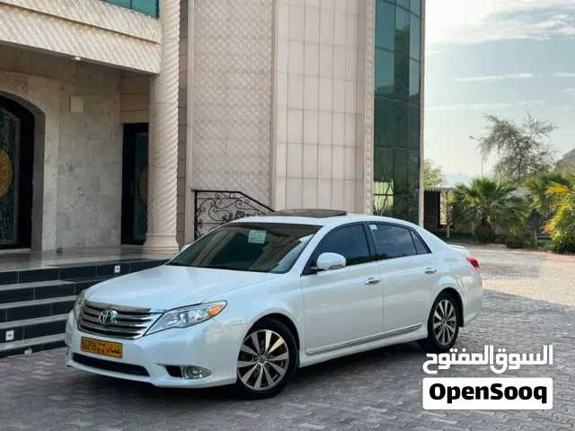Used Toyota Avalon in Dhofar