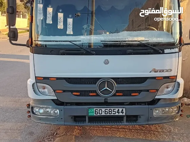 Box Mercedes Benz 2012 in Amman