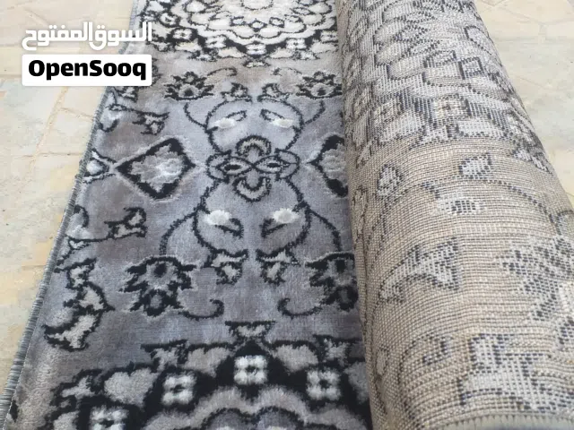 للبيع بساط نظيف