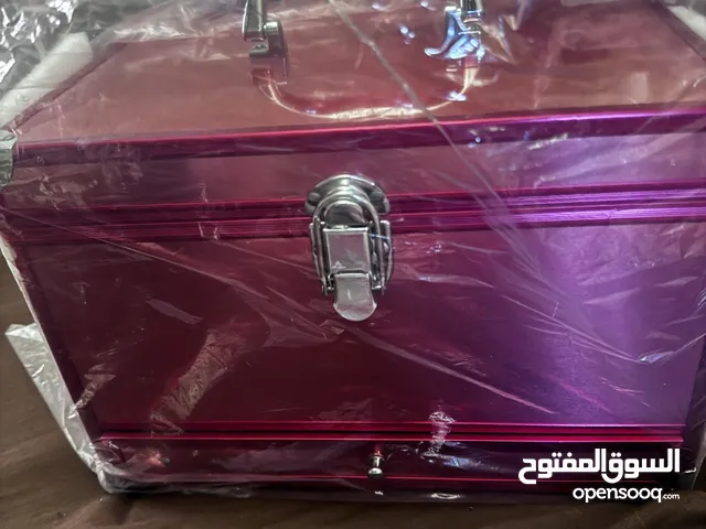 شنطة مكياج كامله