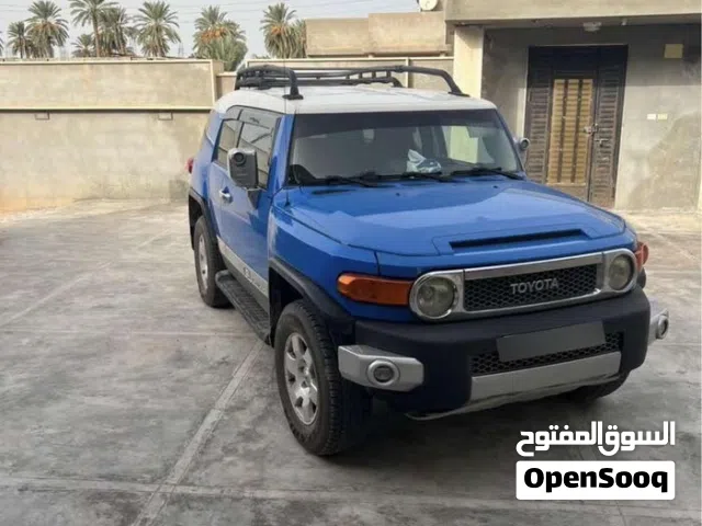 Used Toyota FJ in Benghazi