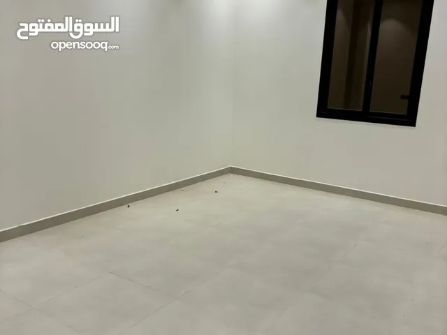 12 m2 4 Bedrooms Apartments for Rent in Al Riyadh Al Aziziyah