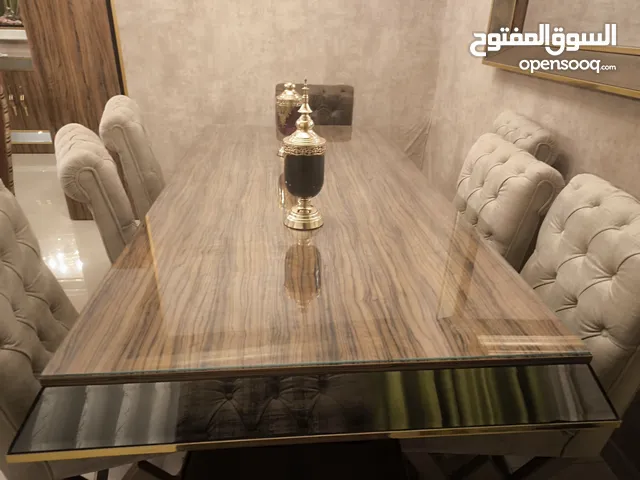 غرفة سفرة فاخره بحال الجديد