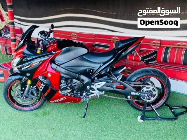 2016 Suzuki GSX-S1000F