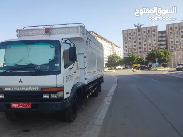 مستوبيشي  شاحنه 2008